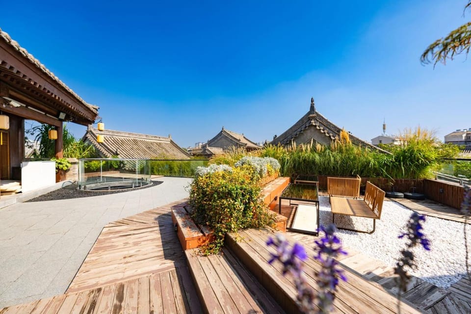 Luoyang Yunhuali Intangible Cultural Heritage Art Homestay Hotel in China