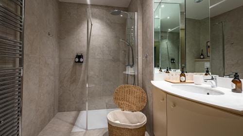 Le Prieure d'Arbois Hotel in Jura