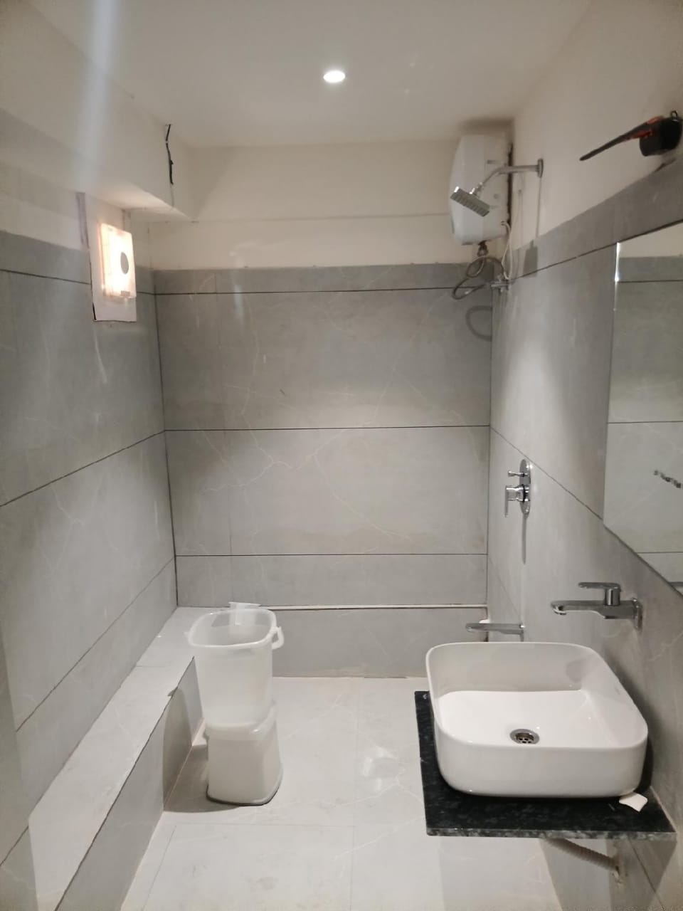 THE GRAND VISTA HOTEL Hotel in Gandhinagar