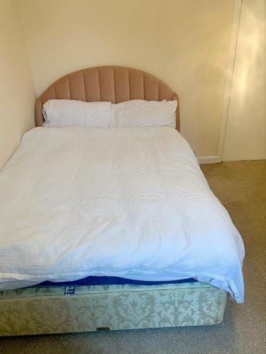 Furnished double room Hotel in Scotland