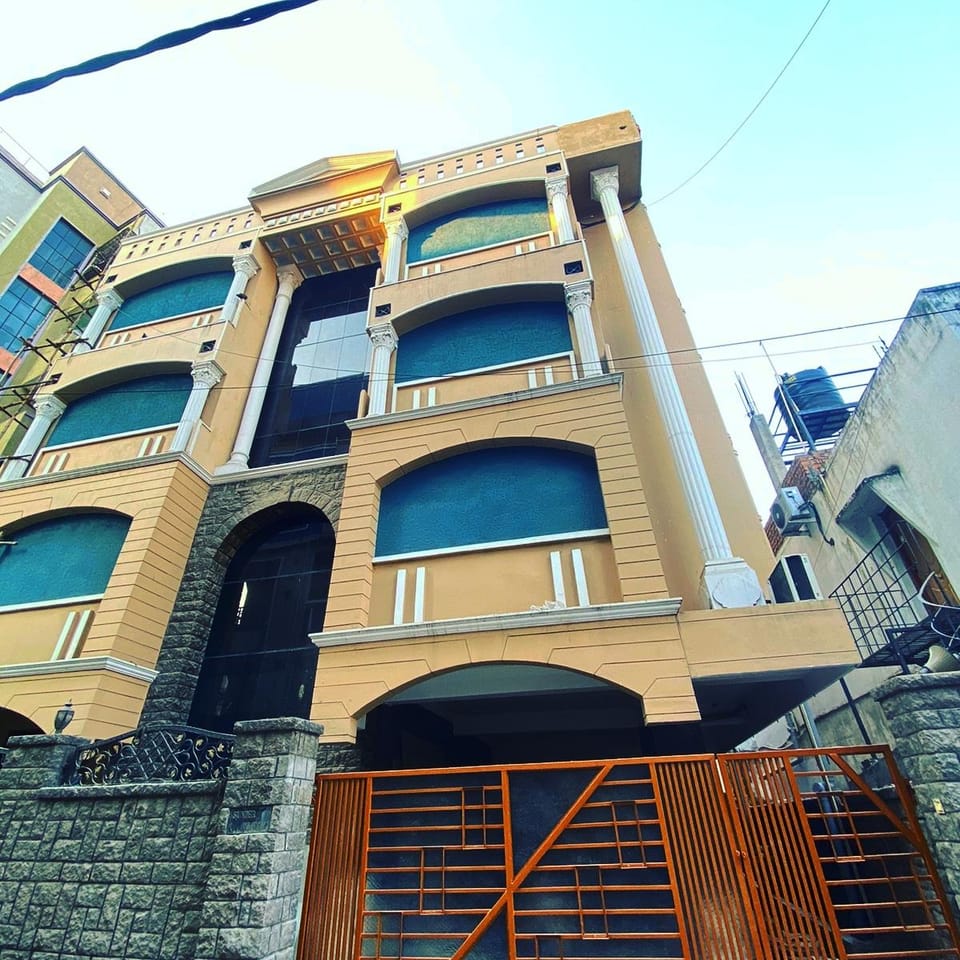 Hotel KP Suites Metro Hotel in Hyderabad