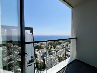 LIM - 2002 STAY ONLY Tower Suite Hotel in Germasogeia