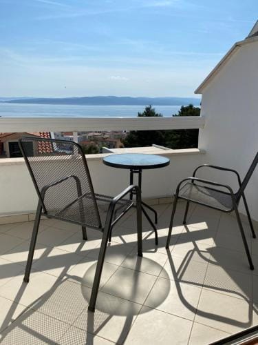 Apartmani Jukanovic Hotel in Baška Voda
