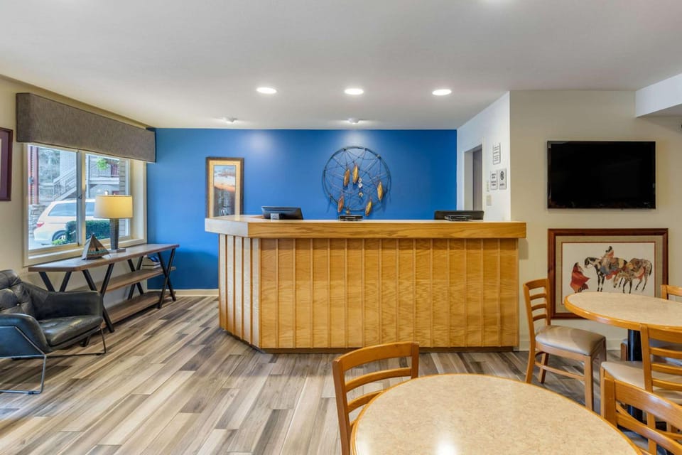 Econo Lodge Cherokee Near Island Park Hotel in Cherokee