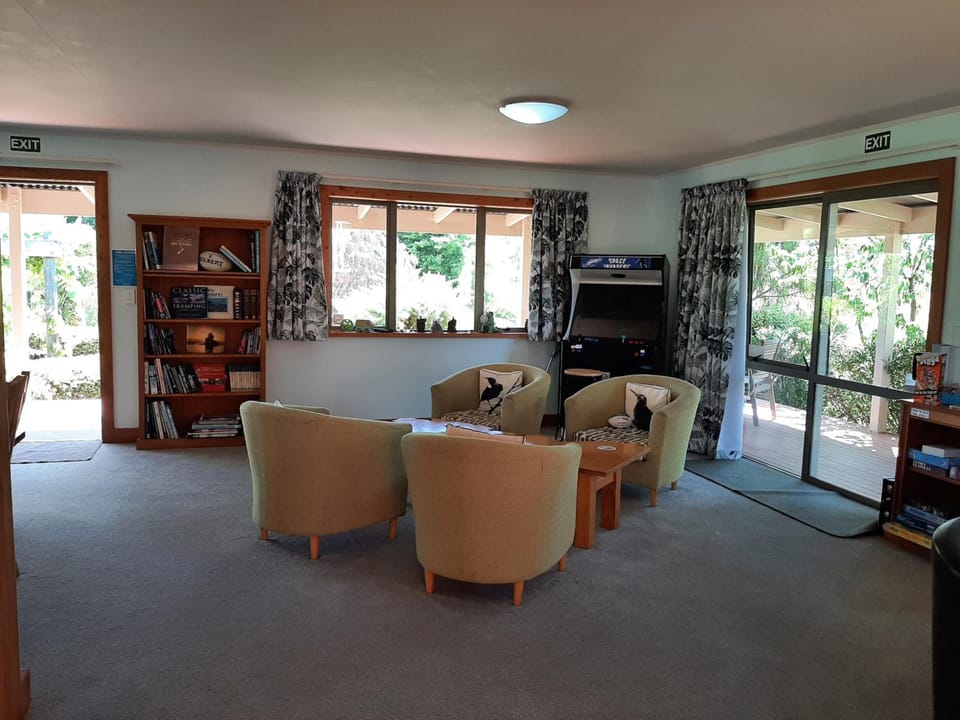 Eden's Edge Eco Lodge Lodge in Tasman District, Tasman, New Zealand