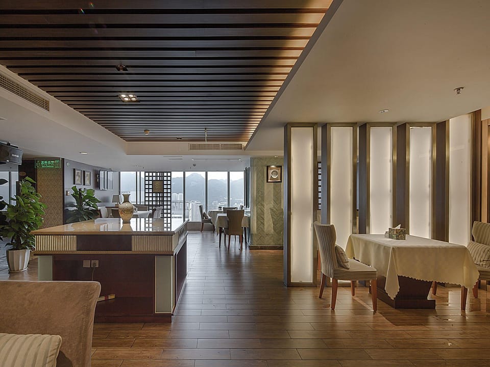 Chongqing Golden View Hotel Hotel in China