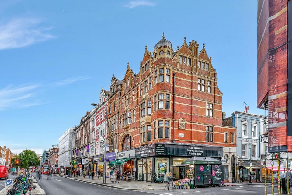 Kensington Apartments Hotel in City of Westminster