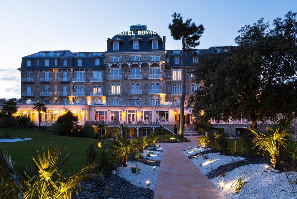 Hotel Barriere Le Royal La Baule Hotel in La Baule-Escoublac