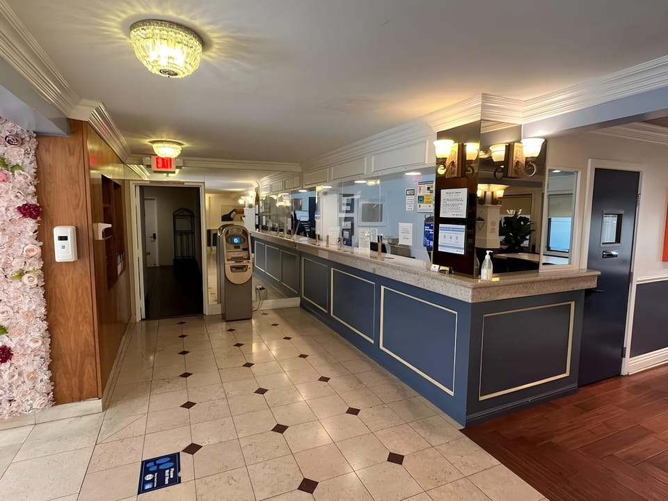 Rotex Western Inn - Adults Only Hotel in San Fernando Valley