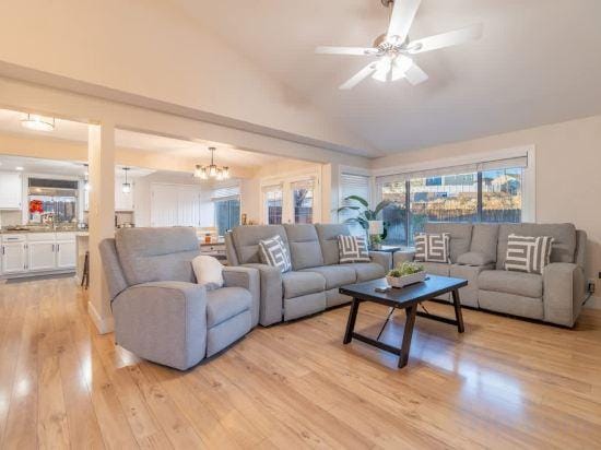 Modern 3-Bedroom Escape in Northwest Reno Hotel in Reno