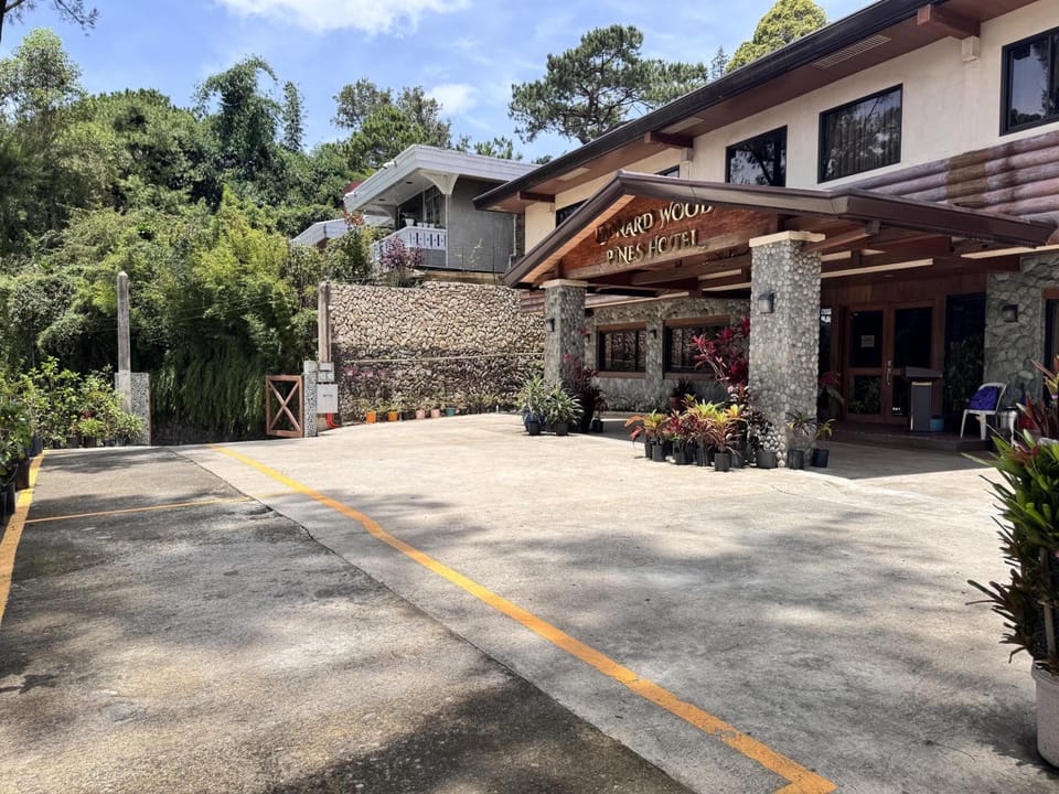 Leonard Wood Pines Hotel Hotel in Baguio