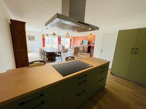 Studio dans residence avec salon et cuisine partages - 402 Hotel in Normandy