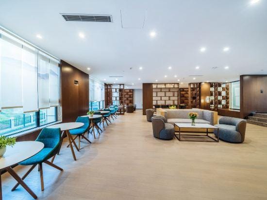 Tonglu Yunyinxi'an International Hotel Hotel in Hangzhou