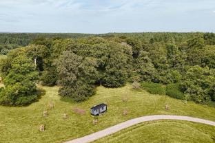 Drovers Hill at Stonor - Redwood - shepherds hut Hotel in Wycombe District