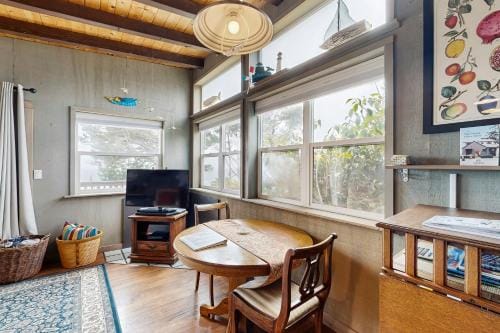 Headlands Cove - Artist's Studio Hotel in Mendocino