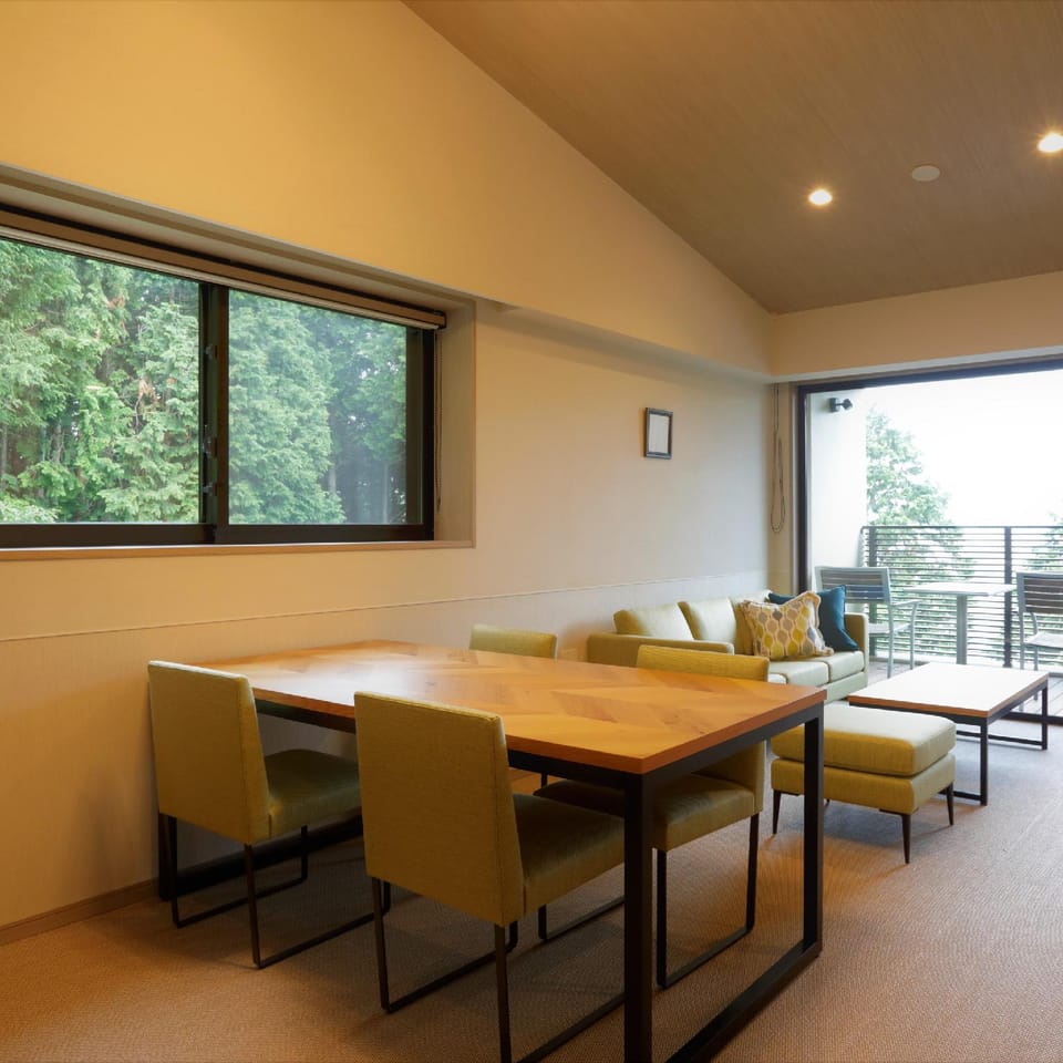 Regina Resort Hakone Sengokuhara Hotel in Hakone