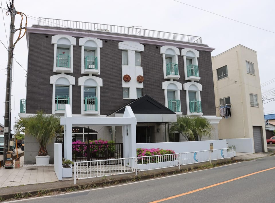 Caro Foresta Aburatsubo Globe Hotel in Kanagawa Prefecture