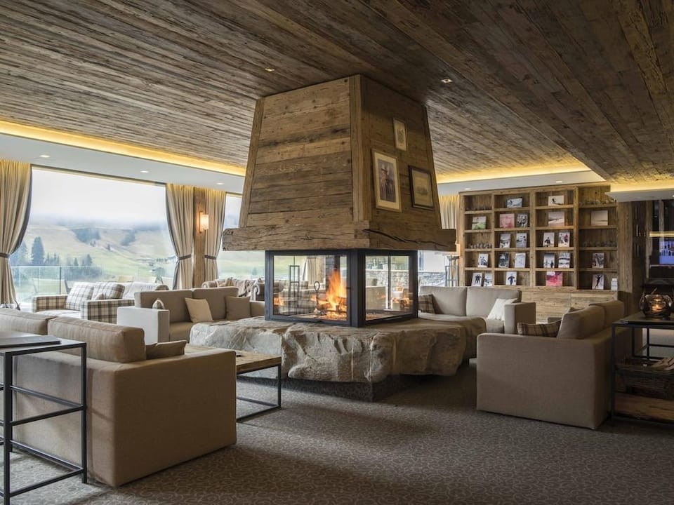 Hotel de Rougemont & Spa Hotel in Saanen