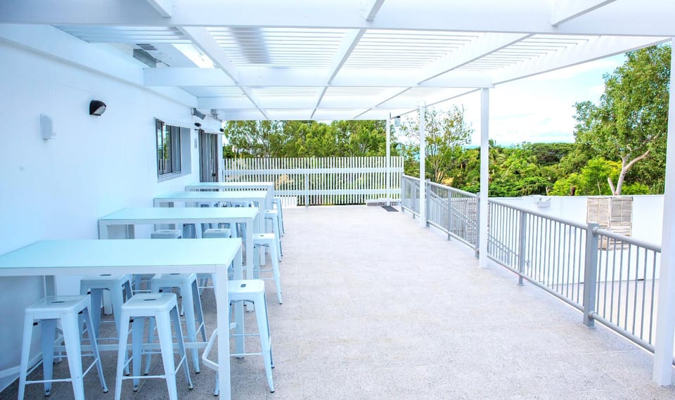 Bounce Airlie Beach Hotel in Bowen