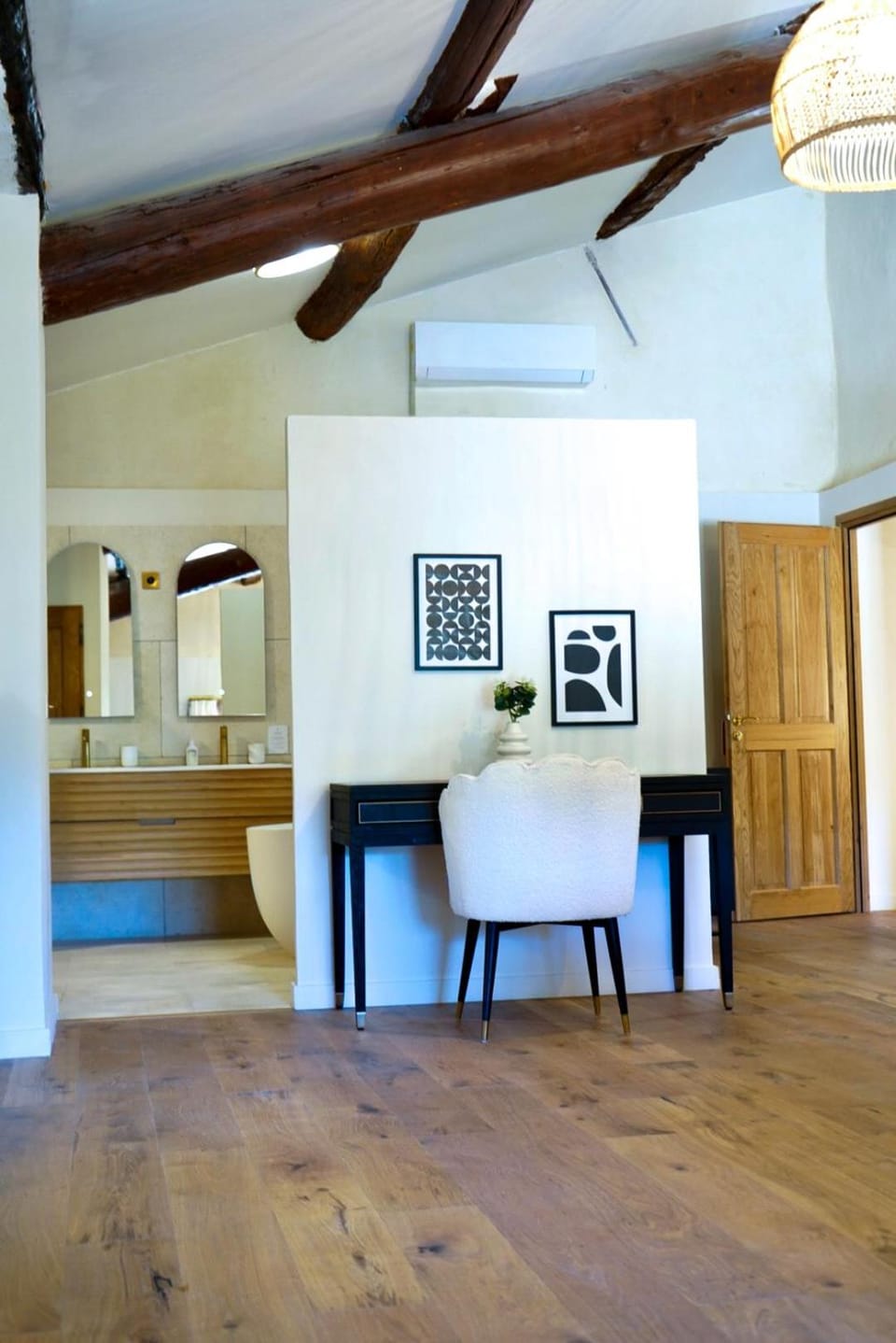 Domaine Robert Hotel in Rognes