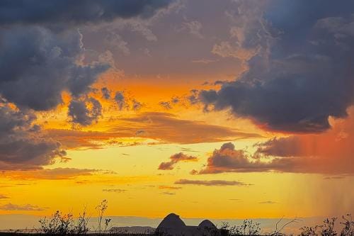 Sanadora - Organic Earthern Desert Domes - Sustainable Stays Under the Stars Inn in Big Bend National Park