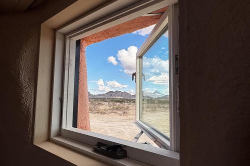 Sanadora - Organic Earthern Desert Domes - Sustainable Stays Under the Stars Inn in Big Bend National Park
