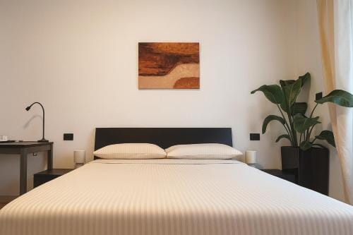 URBAN CHIC - Camere private Lingotto-Mirafiori Rooms Hotel in Turin