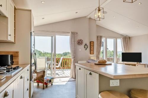 2 Bed in Upton oc-h32761 Lodge in Ryde