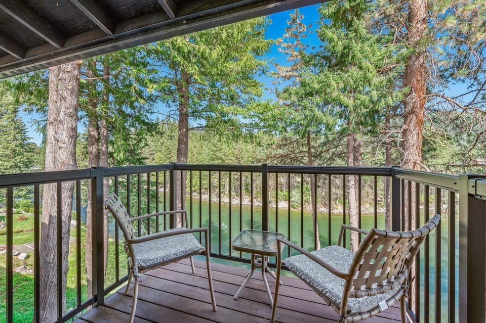 All Seasons River Inn Hotel in Leavenworth