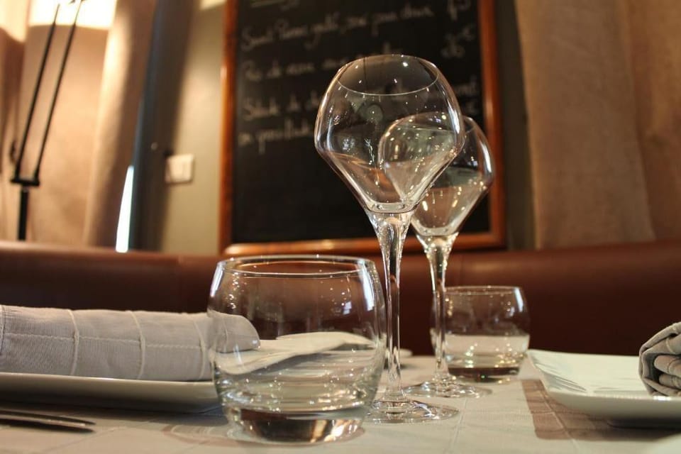 HOTEL REGINA Hotel in Auvergne-Rhône-Alpes