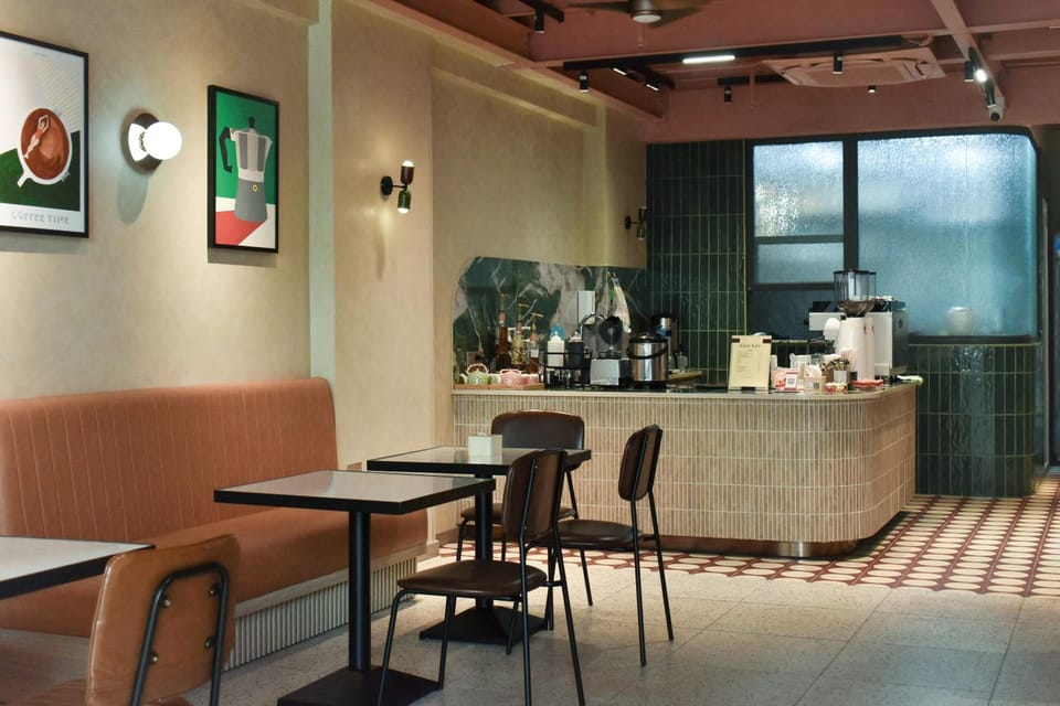 Aizen Stay - District 1 Inn in Ho Chi Minh City