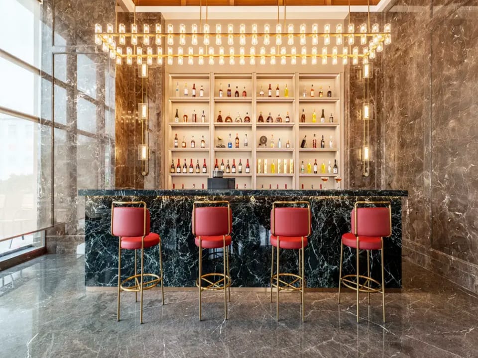 Howard Johnson By Wyndham Life Jiefangbei Chongqing Hotel in China