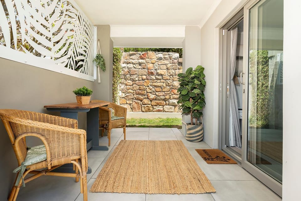 Stylish OceanBreeze 50 Central Mossel Bay Apartment hotel in Western Cape