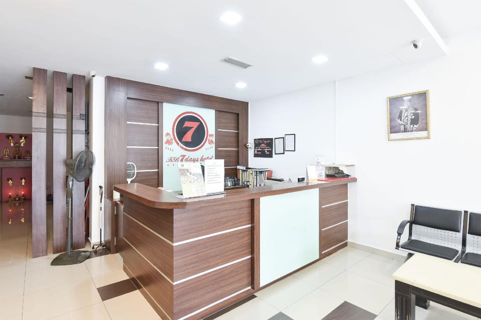 Hotel O KB Near Siti Khadijah Market Formerly KB 7 Days Hotel in Malaysia