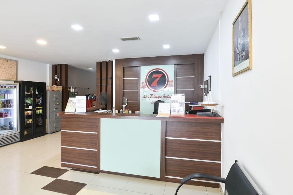 Hotel O KB Near Siti Khadijah Market Formerly KB 7 Days Hotel in Malaysia