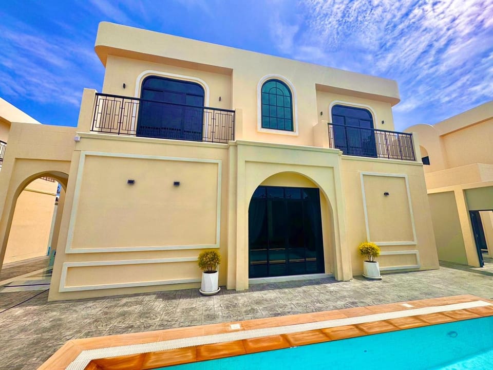 Flex Pool Villa Resort in Pattaya City