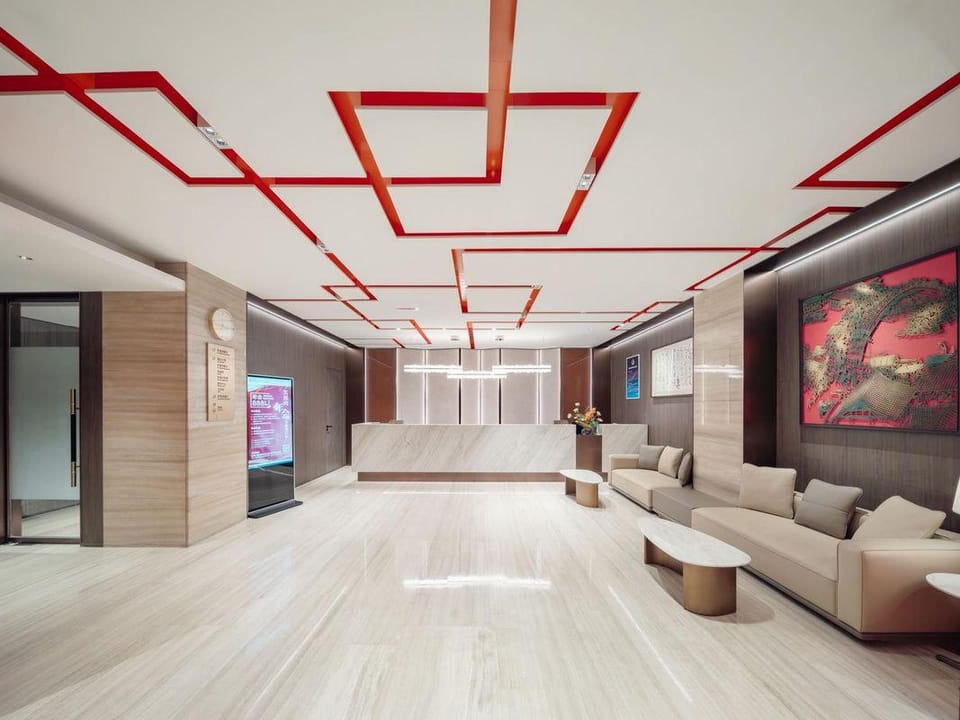 Jingling Huatian Holiday Hotel (Capital Gymnasium Baishiqiao South Subway Station) Hotel in Beijing