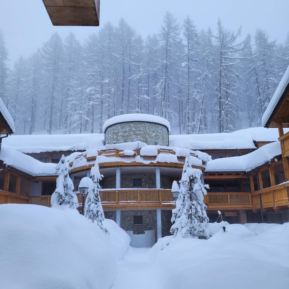 Boscone Suite Hotel Hotel in Canton of Grisons