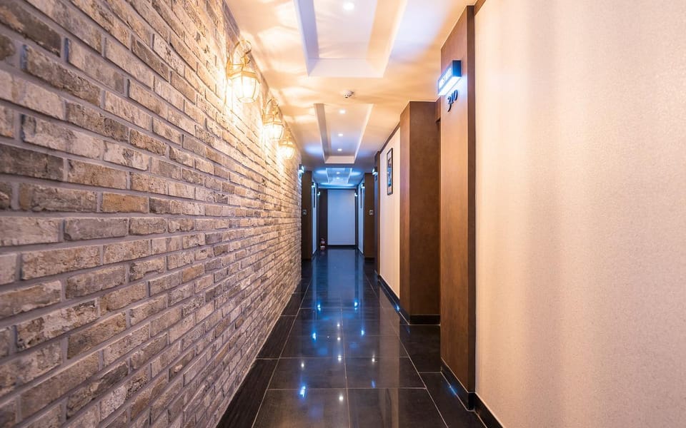Jamsil Money Motel in Seoul