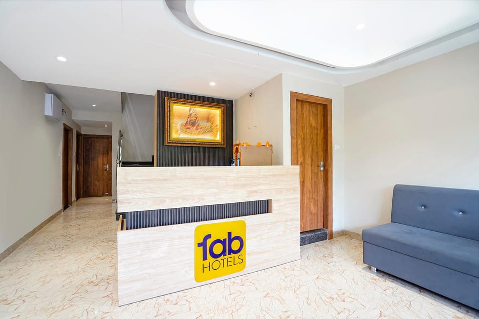 FabHotel White Pearl Hotel in India