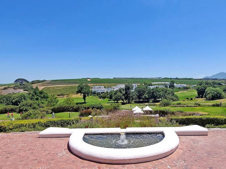 Winelands Golf Lodges 9 at De Zalze Lodge in Stellenbosch