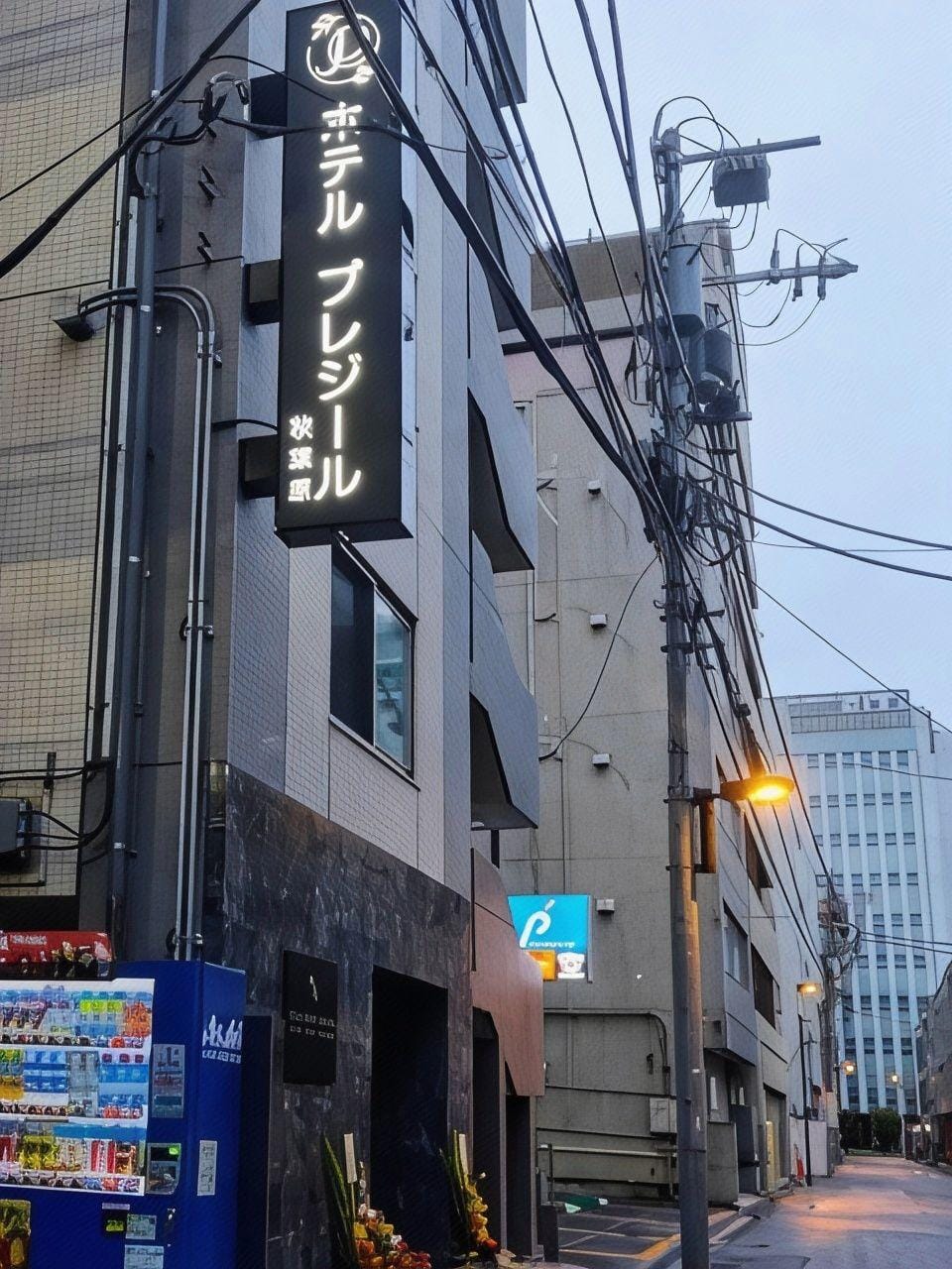 Cheapest place to stay! Hotel Plaisir Akihabara Hotel in Japan