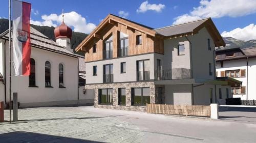 FRANZ alpine living - Apartments Hotel in Saint Anton am Arlberg
