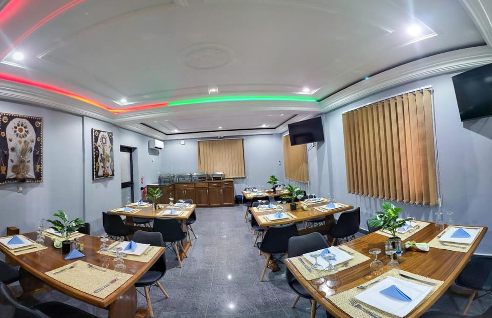 Justina Guest House Hotel Hotel in Douala