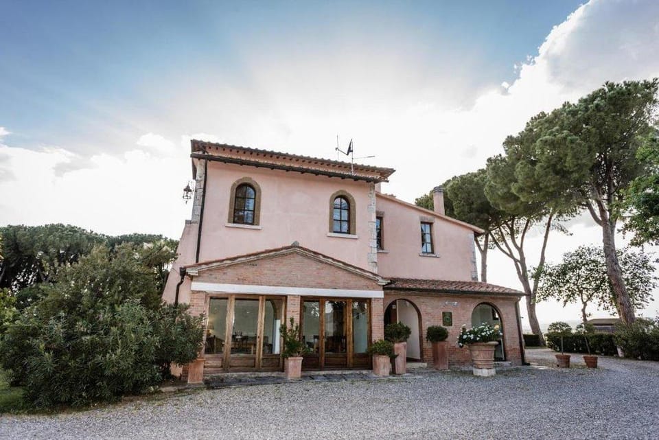 Hotel Acquaviva Relax & Spa Resort in Tuscany