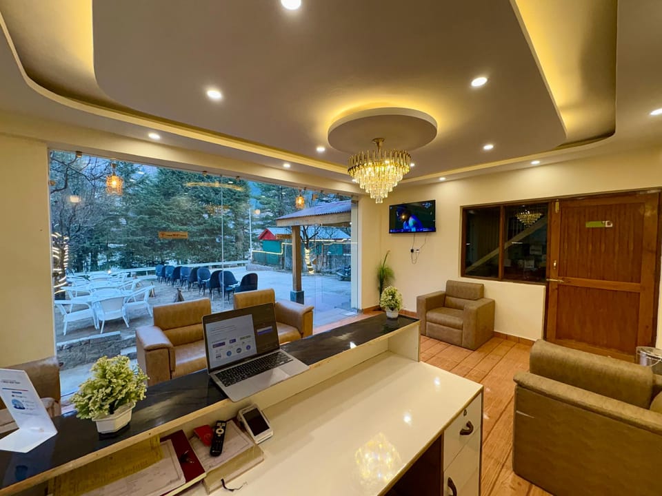 Hotel Oscar Mountain Retreat Hotel in Himachal Pradesh