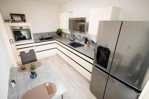 Suites Aix la Chapelle, Exclusive Apartments, Wellness and more, Aachen Eilendorf Hotel in Aachen