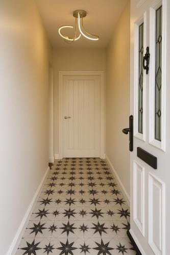 New Stylish Modern Home & Free Parking! Hotel in England