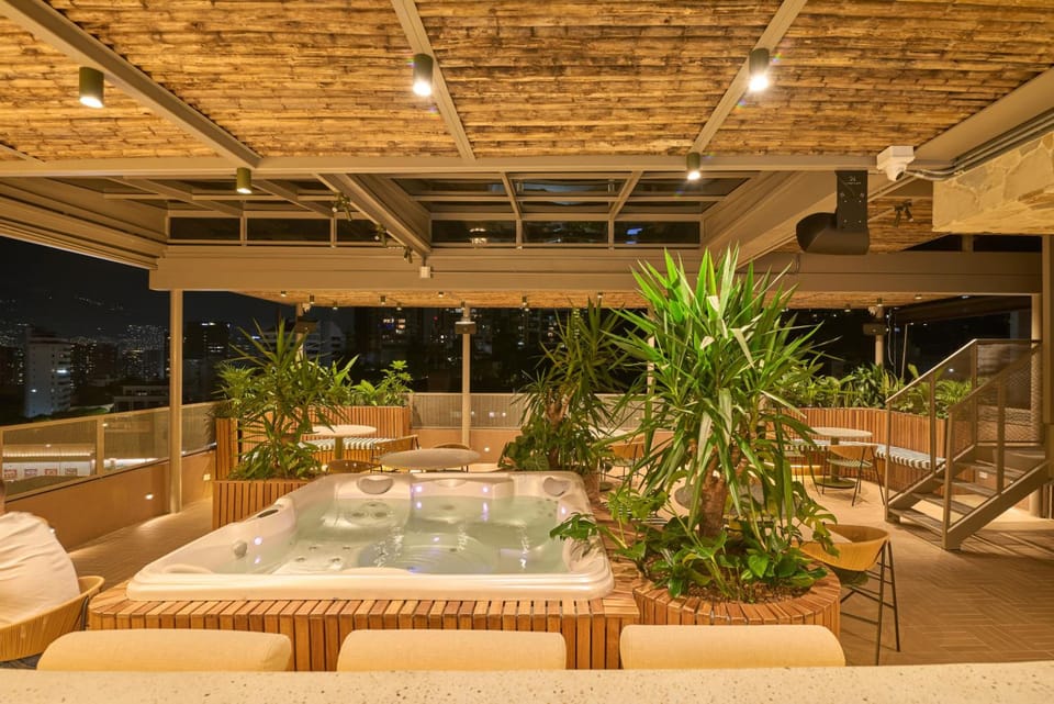 Hot tub