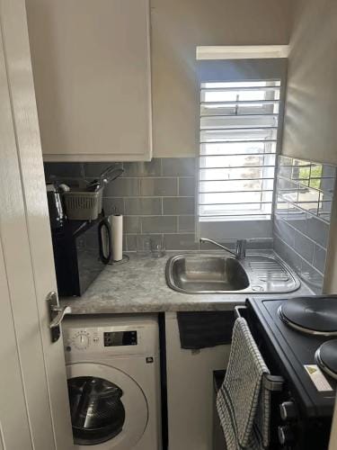 Double Room Ensuite in Croydon Family Home Hotel in Croydon